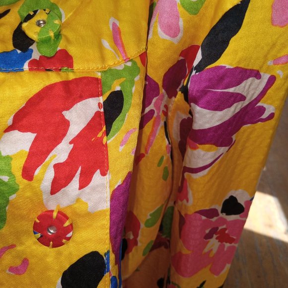 Bright colorful floral design silk jacket - Picture 9 of 9